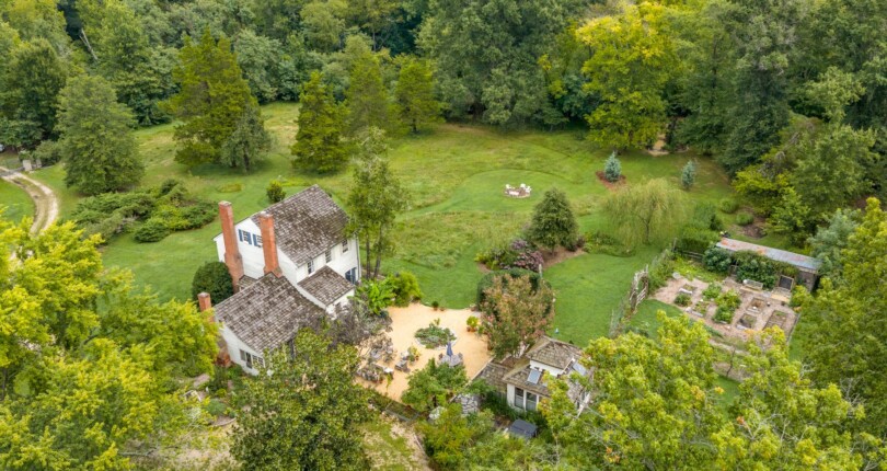 The Art of Home: Why Artists and Creatives Are Drawn to Historic Estates, Barns, and Farms