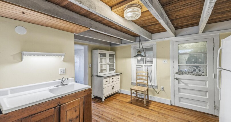 Saving History Without Sinking Your Savings: How renovation loans make restoring an original historic home financially achievable in a single mortgage.